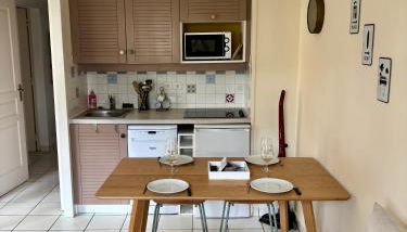 Résidence Les Grands Pins - T2 avec piscine - Foto 5