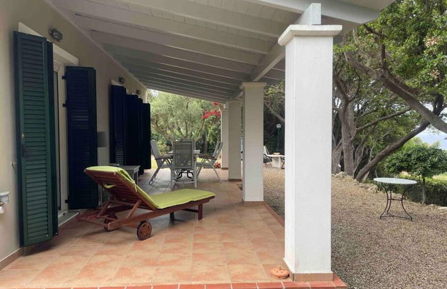 Secluded Seaside Villa w Garden Sea-sunset View - Foto 9