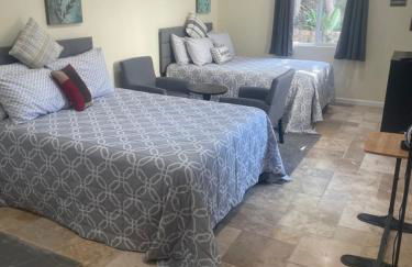 Casa Mesa PLUS attached Studio & private Courtyard - Photo 11