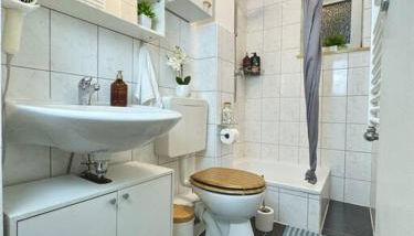 Complete All Inclusive Apartment+Netflix - Foto 5