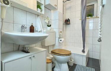 Complete All Inclusive Apartment+Netflix - Foto 5