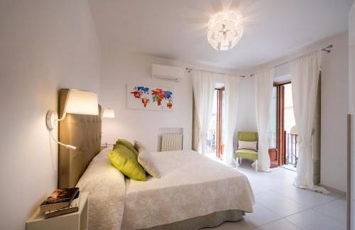 Al Corso Apartments by AMALFIVACATION - Photo 6