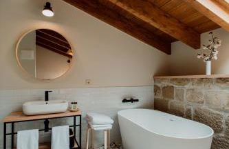 Boutique Palacio Condes de Cirac - Photo 51