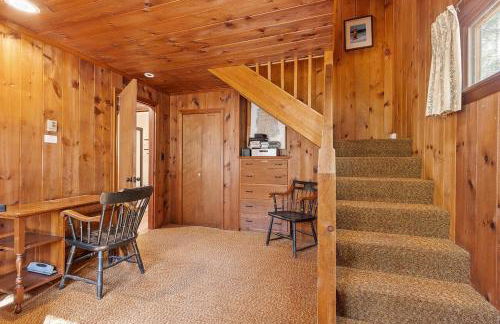 Lakeside Getaway - Lake Access & Firepit - Photo 38