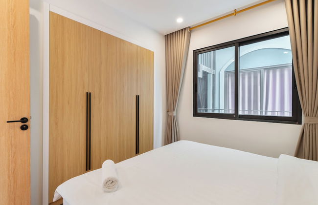 Moonlit Suites Hotel - Photo 34