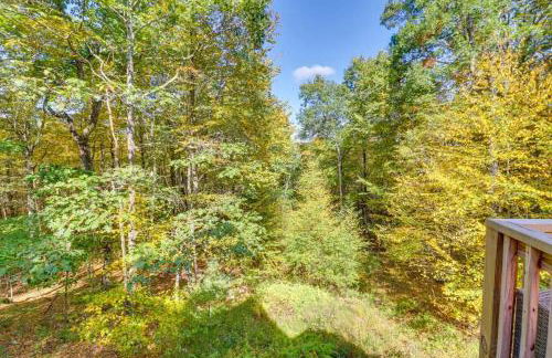 Pocono Getaway A frame Cabin w/ Hot Tub Sauna - Foto 18