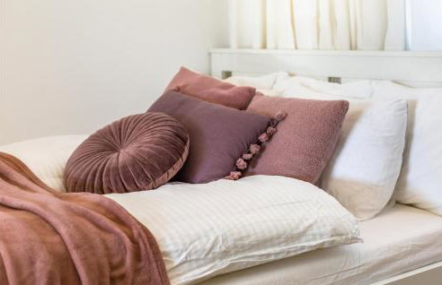 Gorgeous Home In Katuni With Wifi - Foto 34