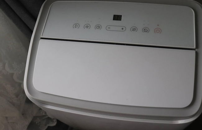 Immaculate 2-bed Apartment in Dagenham - Photo 39