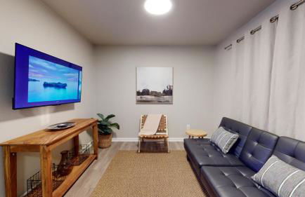 Emily's Escape AC Smart TV and Covered Parking - Foto 6