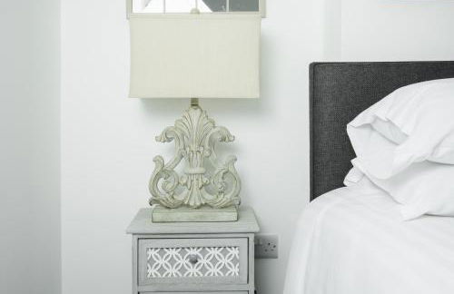 Superb location, character filled apartments by MyCityHaven - Foto 9