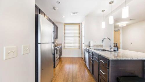 The Lofts at Cherry DT w Amenities - Foto 2