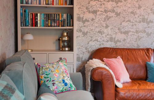 Waterside Cottage by the sea - Broadford - Photo 3