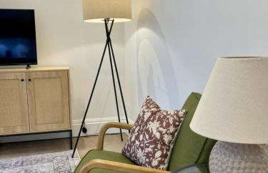 Richmond High Street Retreat – Station Steps Away - Foto 21