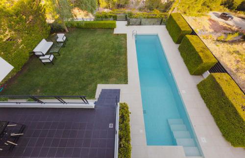 Sia's Luxury Maisonette - Foto 1