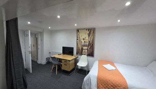 Spacious 3-Bedroom Apartment Near Stratford, 1 Minute From Train Station - Foto 5