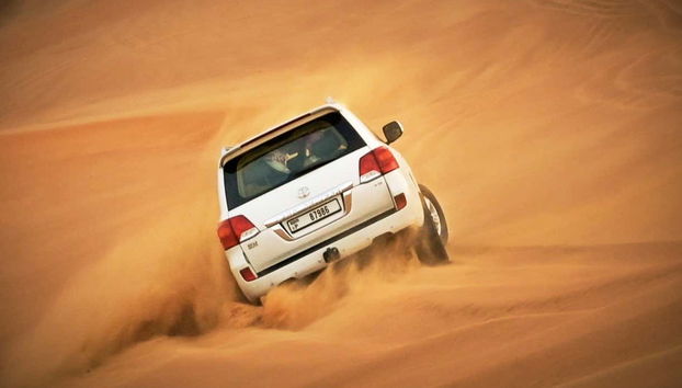 4x4 in the Sharjah desert