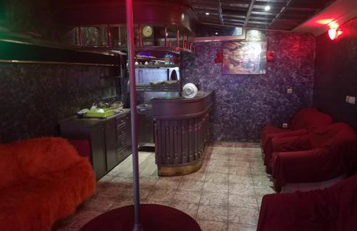 Kuća sa apartmanima Šemnica - za odmor i proslave! - Photo 51