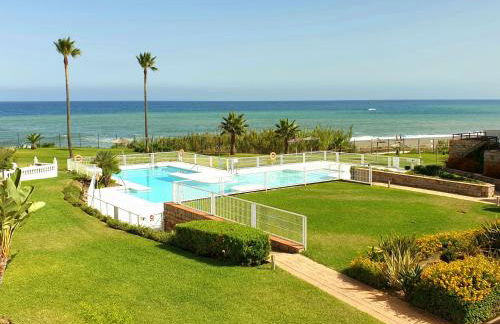 Casitamar frontline beach house rental Casares Costa near Estepona - Photo 74