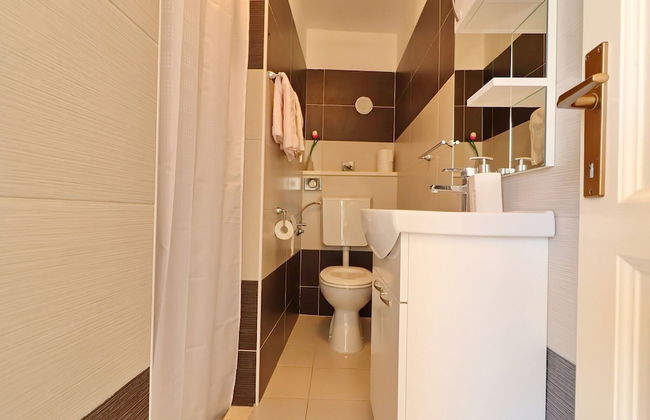 Villa Ivana - Three-bedroom Villa With Private Pool - Photo 20