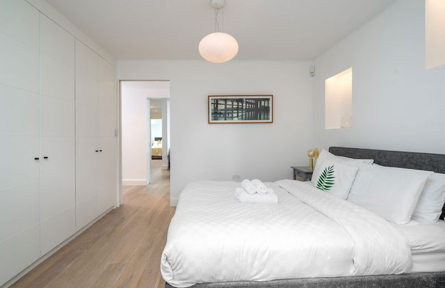 JOIVY Stylish 2-Bed Flat W/ Private Garden In Notting Hill, - Foto 6