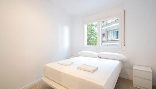 Homenfun Barcelona Park Güell - Photo 5