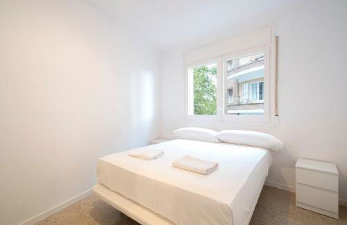 Homenfun Barcelona Park Güell - Photo 5