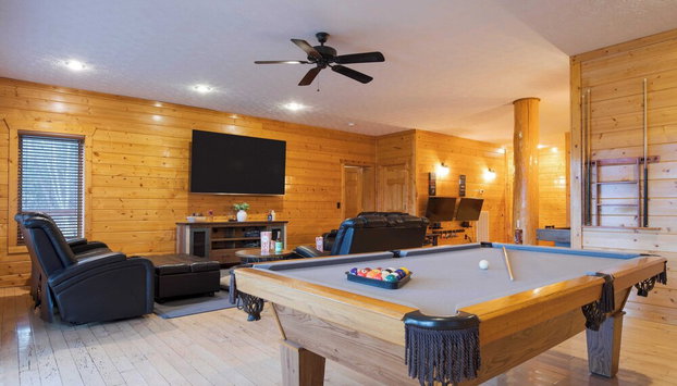Luxury Cabin w Panoramic Views Firepit Game Room Pinnacle Chalet - Foto 4, Habitación