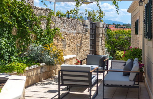 Villa in Selca With Pool Near Adriatic Sea - Photo 29