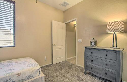 Pool Access! Snowbird Retreat in North Phoenix - Foto 17