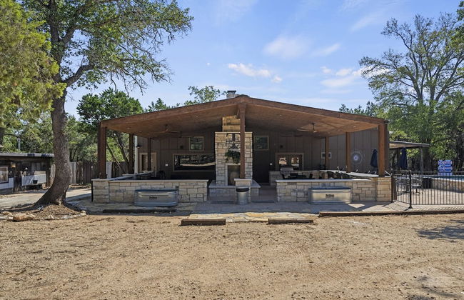 Luxury Retreat for 28 Terracotta Bliss Getaway - Photo 42