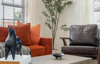 Pythagoras Place at East End Revitalized - Foto 5