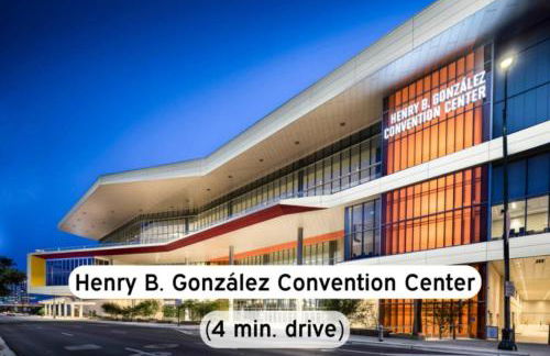 1BR Escape w Pool,Gym-Near Rvrwalk,Dome & Cnv Ctr - Foto 40