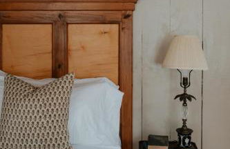 Book Village Inn - Entire Hotel - Foto 37