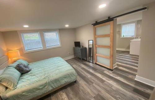 Newly Renovated Lincolnton Downtown Rail Trail Apartment - Walk to Main St - Foto 9