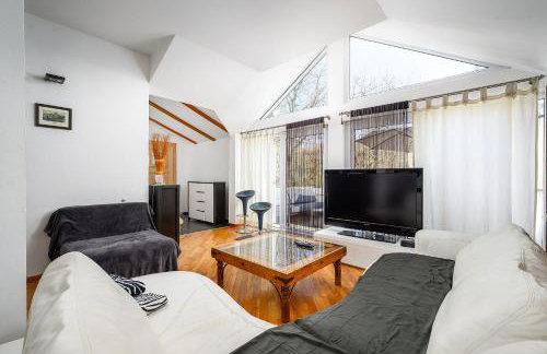 Traumhaftes Apartment nur 300 Meter zum Strand mit Blick auf Tennisplatz - Hund willkommen - Foto 12