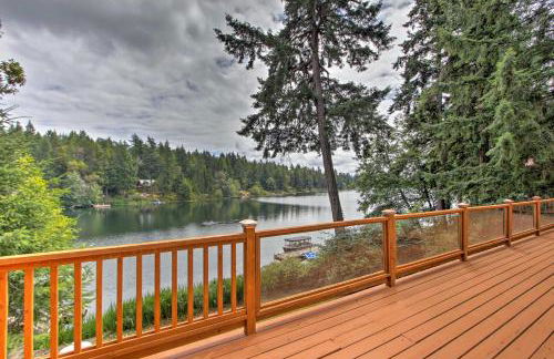 Anderson Island Retreat with Lakefront Deck and Canoe! - Foto 38