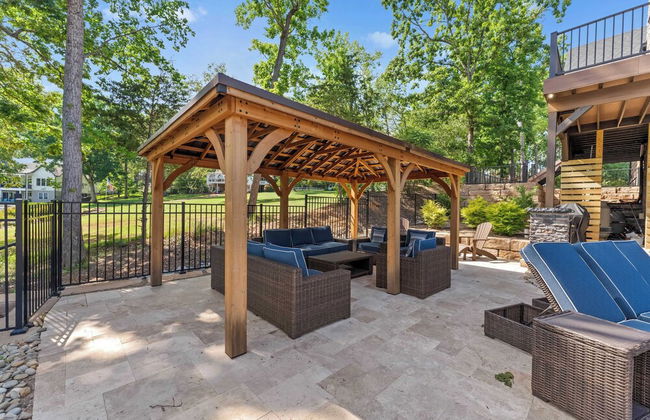 Black Bear & Blue Heron by Avantstay 2 Lakefront Homes, Sleeps 43 Pool, Dock, Theater - Foto 65