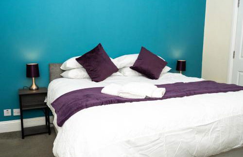 Rugby 1-BR Apt, Parking, City Centre, Sleeps 3 - Foto 25