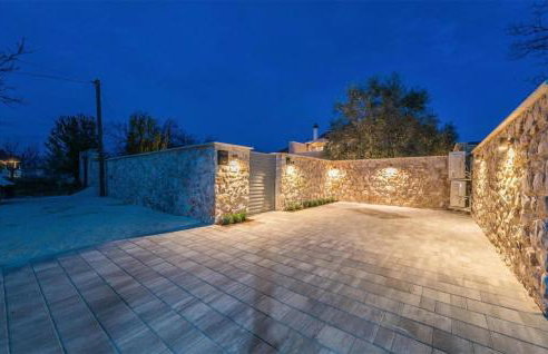 Beautiful Home In Poljaci - Foto 20