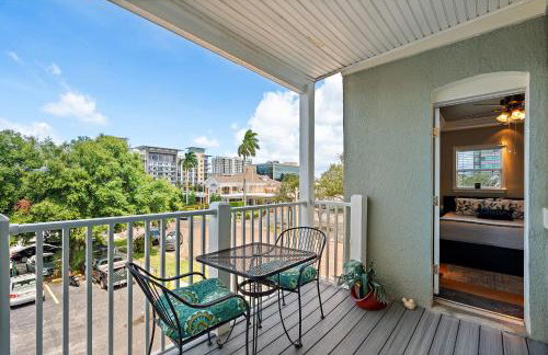 Walk to Everything Downtown EAT - SHOP - PLAY - Foto 21