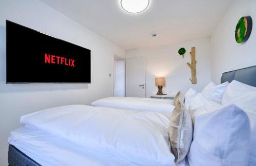 WOOD WORLD Luxury III Massage - Tischkicker - Parken - Küche - Light Show - Trambolin - Foto 17