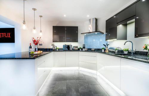 Two Waters 4bed Luxury Business and Retreat - Photo 18