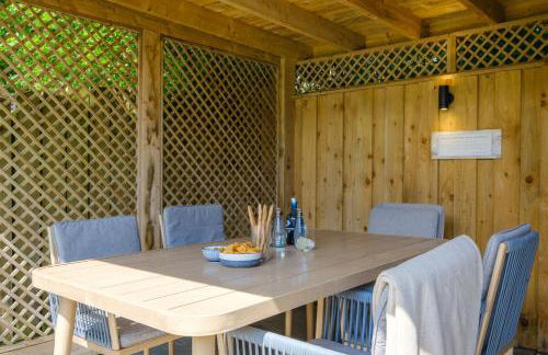 The Bolt Hole - Photo 43