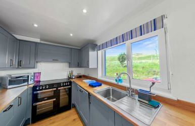 Pet Friendly 1Br Modernised Cottage with Fibre WiFi - Foto 1