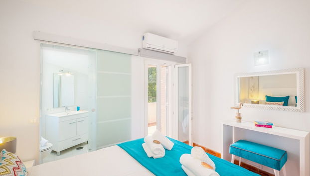 Villa Paradisius by Algarve Vacation - Foto 5, Habitación