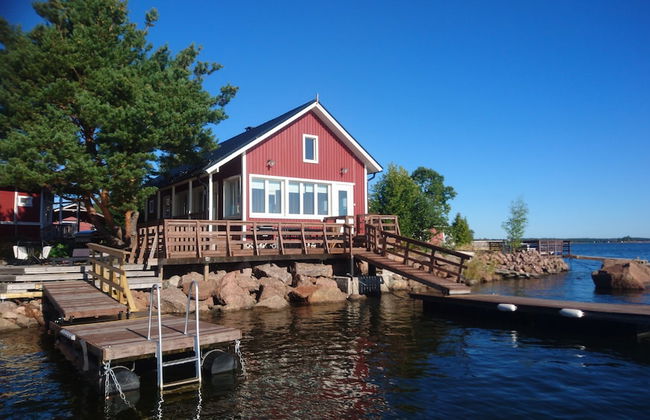 Rantakari Cottage - Photo 1