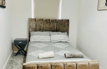 Walsall Comfort Home 3Bedroom Retreat Sleeps 6 - Foto 41