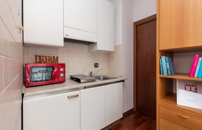 Studio con Terrazzo nei Pressi Dell Universit by Wonderful Italy - Foto 17