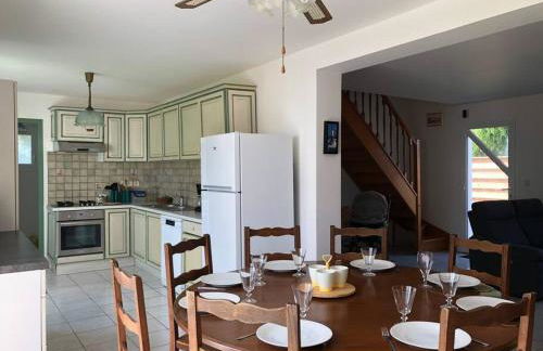 Maison familiale à 1km de la mer - Foto 15