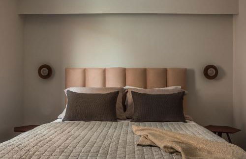 The Twelve Suites collection - Photo 148